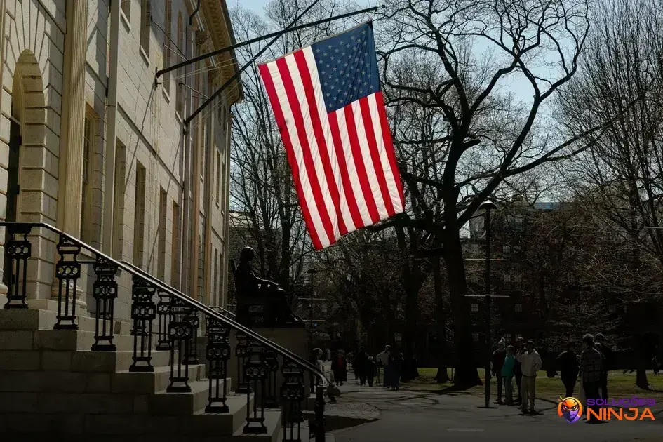 Harvard enfrenta bloqueio de subsídios federais sob governo Trump Harvard enfrenta bloqueio de subsídios federais sob governo Trump